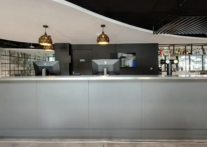 Campanile Polnoc Varšava