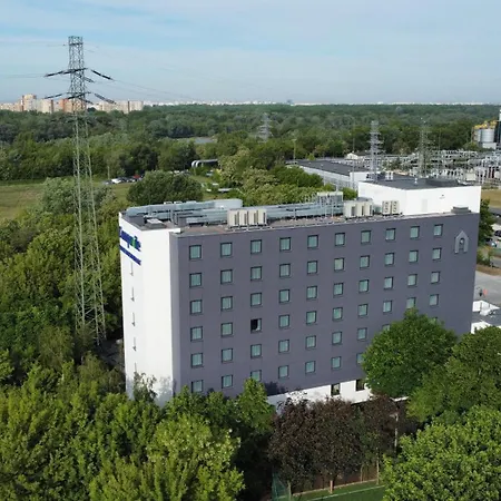 Campanile Polnoc Warsaw
