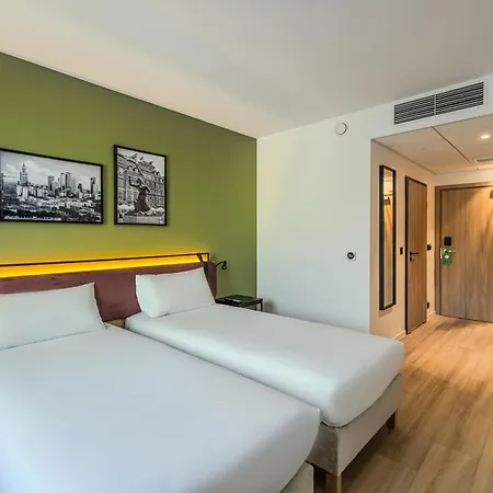 Hotel Campanile Polnoc