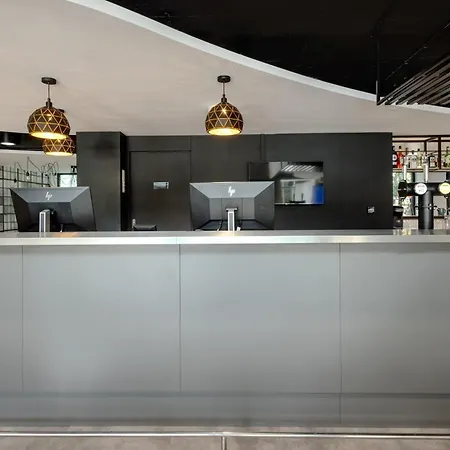 Campanile Polnoc Warszawa