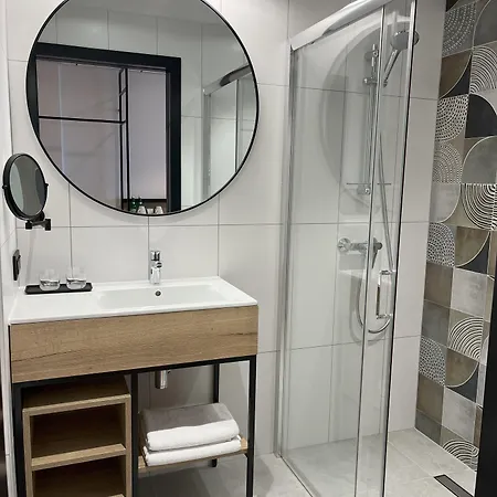 Hotel Campanile Polnoc 3*