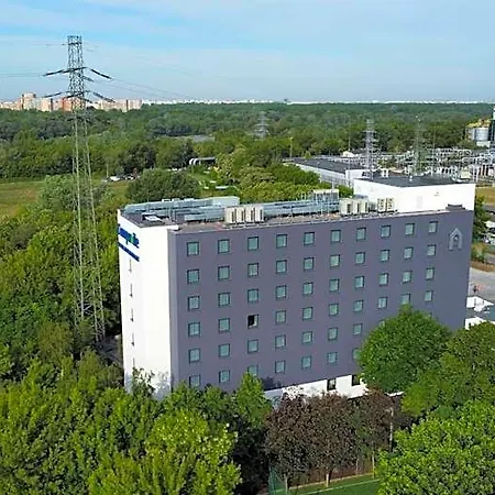 ホテル Campanile Polnoc