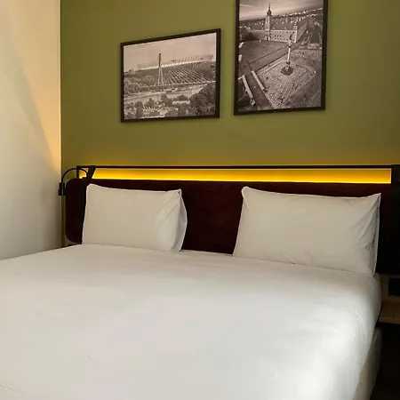 Campanile Północ Hotel