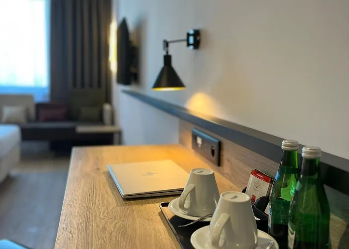 Hotel Campanile Polnoc