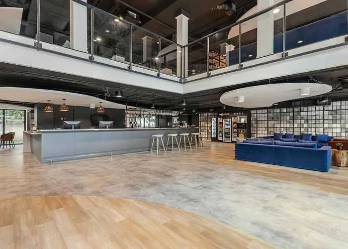 Hotel Campanile Polnoc 3*