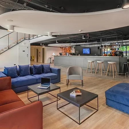 Campanile Polnoc فندق