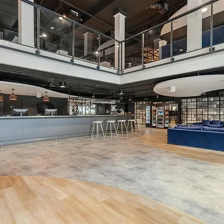 فندق Campanile Polnoc 3*